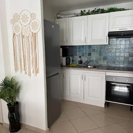 Proche De Centre-ville A 5 Minutes De La A Pied Apartment *