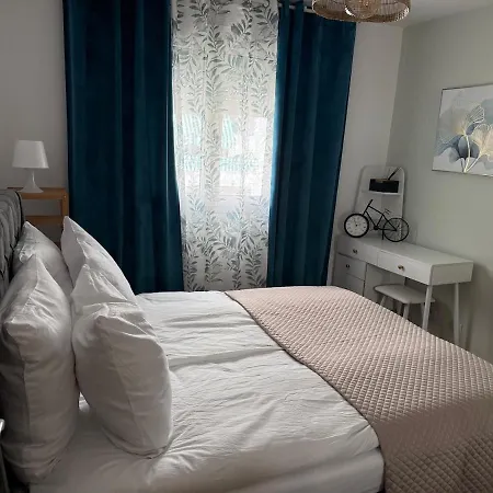 Apartment Proche De Centre-ville A 5 Minutes De La A Pied